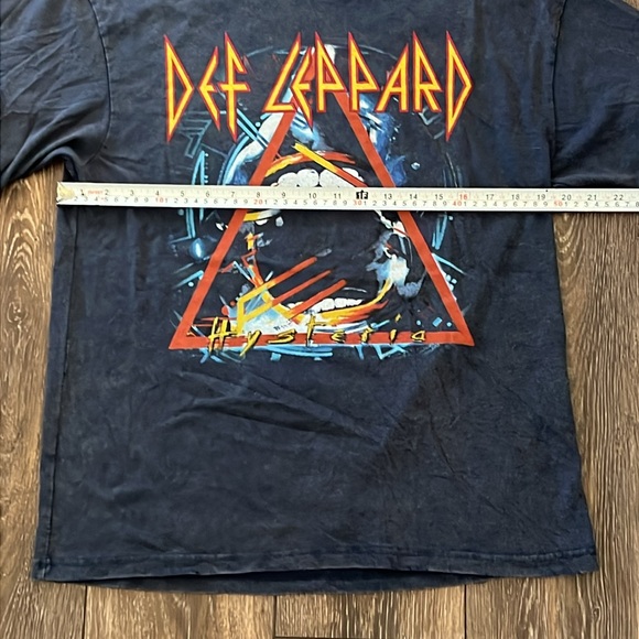 Def Leppard Hysteria 1987 Tour Shirt Mens Size Small - Picture 3 of 9